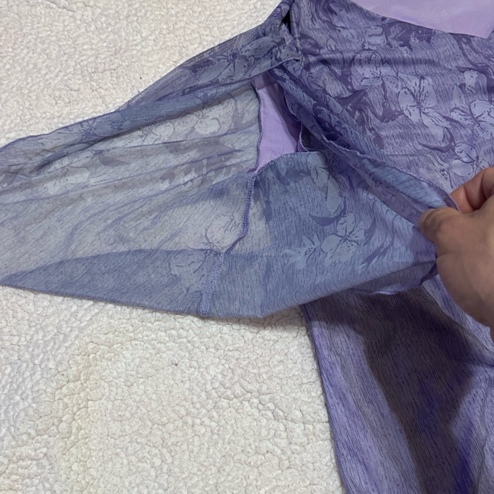 Purple blouse - Picture 7 of 10